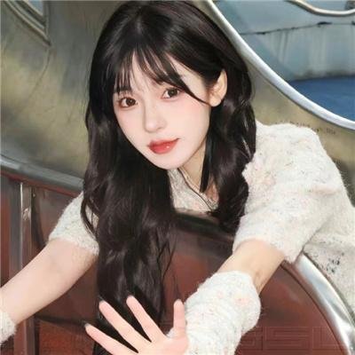 丑妻逆袭，颜值惊艳全球